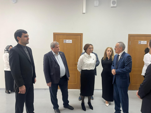 deputat-gosdumy-rf-nurbagand-nurbagandov-posetil-obnovlennuju-shkolu-v-poselke-sulak-0507d93 Депутат Госдумы РФ Нурбаганд Нурбагандов посетил обновленную школу в поселке Сулак