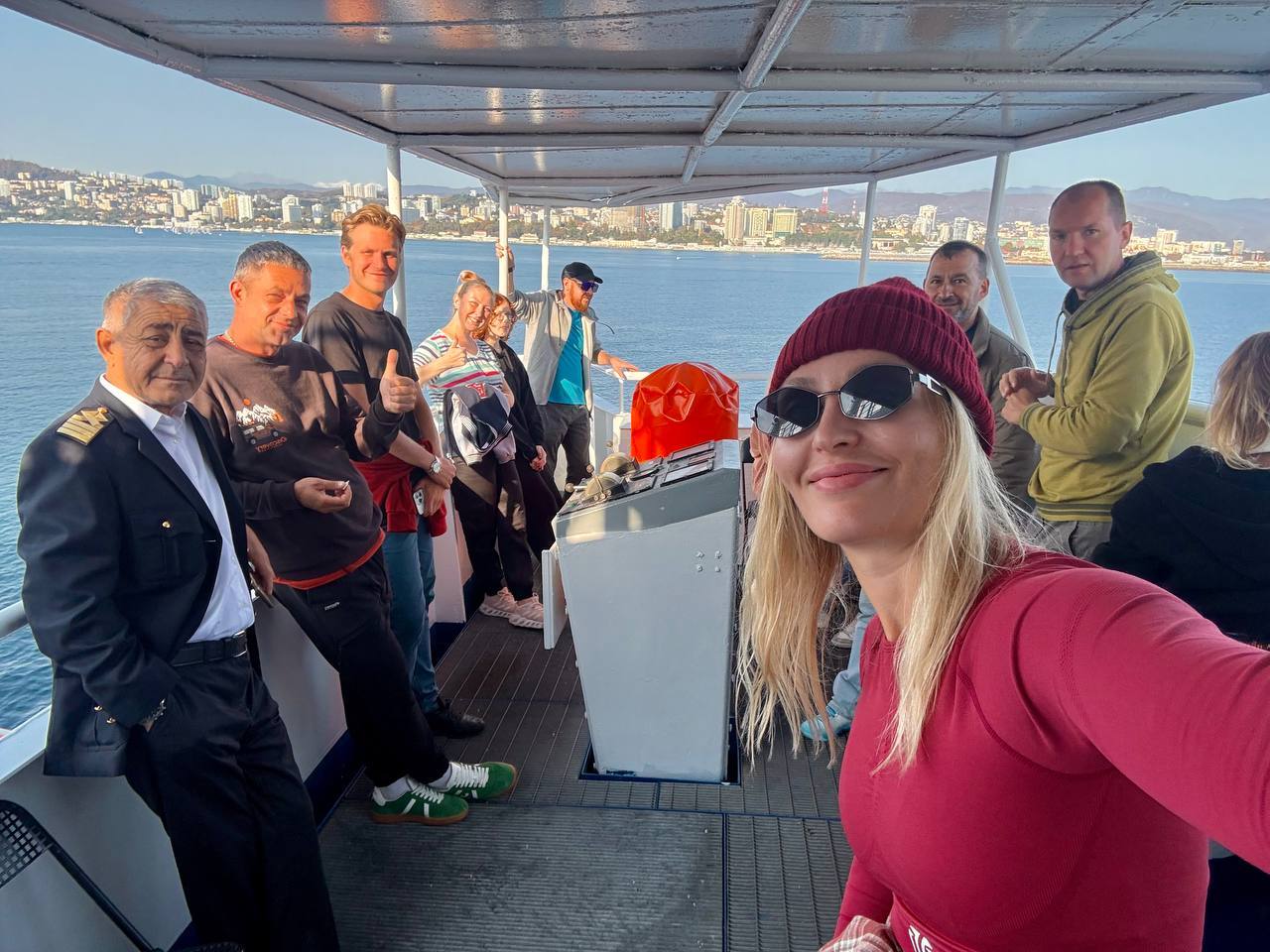 e009e49e7ad076560146f8b859c9bd46 «Настроение упадническое»: пассажиры первого за 14 лет парома из Турции в Сочи более суток прождали захода в порт