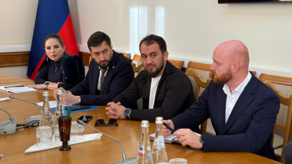 podgotovku-k-predstojashhej-prjamoj-linii-glavy-rd-obsudili-v-pravitelstve-dagestana-3273ff7 Подготовку к предстоящей «Прямой линии» Главы РД обсудили в Правительстве Дагестана