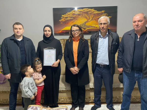 artjom-bichaev-navestil-mnogodetnyh-materej-i-vdov-uchastnikov-svo-dagestana-c468ff5 Артём Бичаев навестил многодетных матерей и вдов участников СВО Дагестана