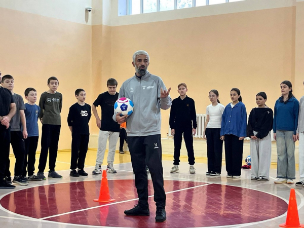 v-kiziljurte-proshel-seminar-dlja-uchitelej-fizkultury-po-proektu-futbol-v-shkole-a55cae5 В Кизилюрте прошел семинар для учителей физкультуры по проекту «Футбол в школе»